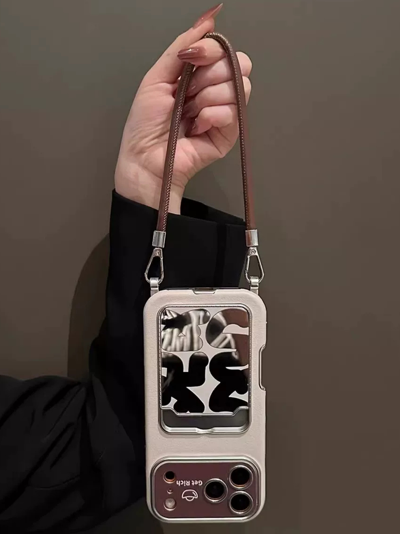 حافظة هاتف فاخرة من الجلد مع ح - مراجعة Phone Accessories Holder وسعره